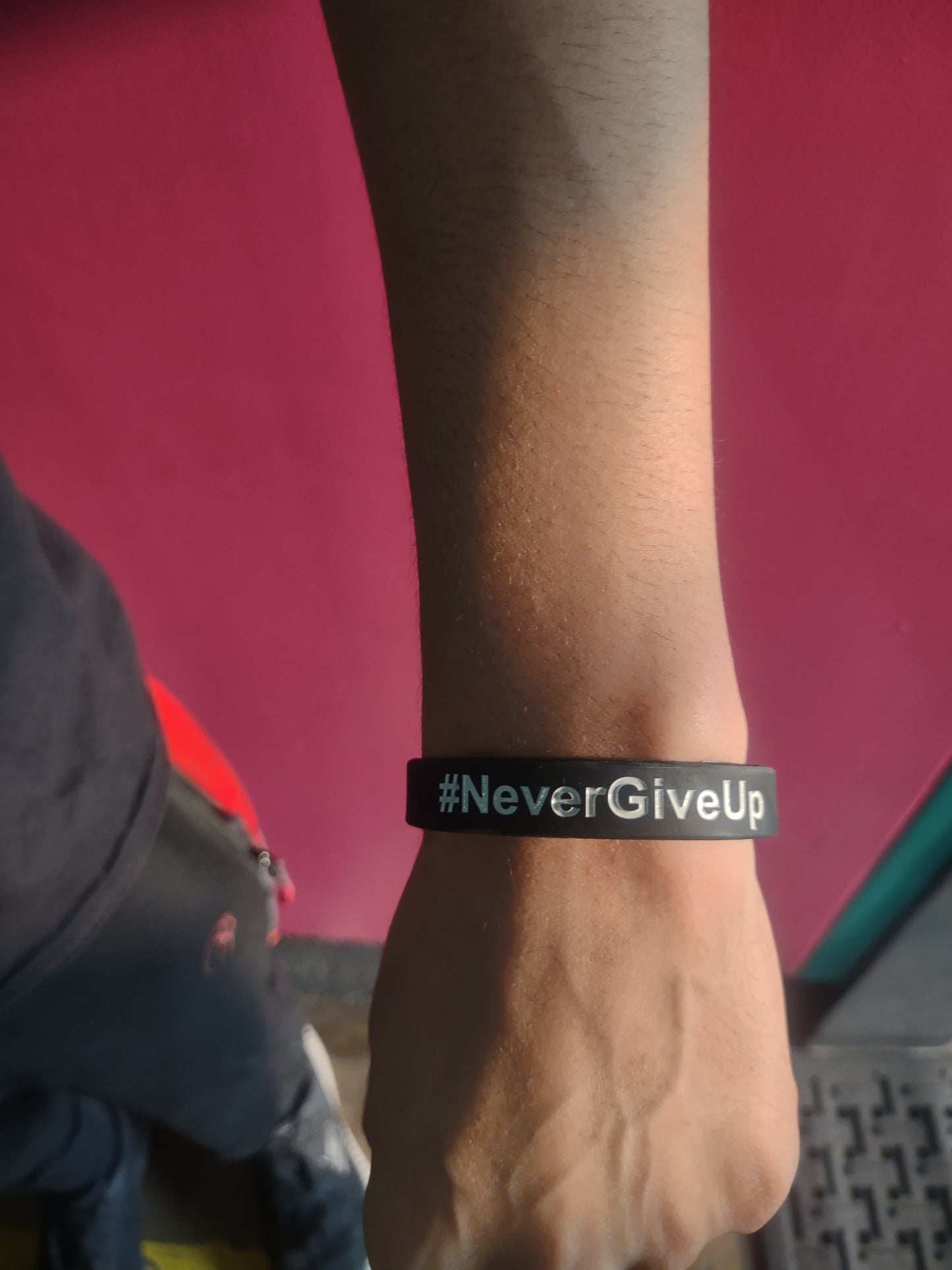 #NeverGiveUp Wristbands